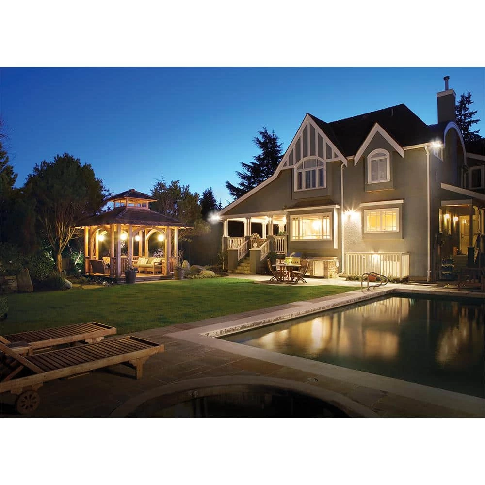 300-Watt 2-Lamp Bronze Dusk- to -Dawn Outdoor Twin-Head Security Flood Light by Halo 11 300-Watt 2-Lamp Bronze Dusk- to -Dawn Outdoor Twin-Head Security Flood Light by Halo - Image 9