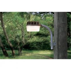 AL Bronze Outdoor Integrated LED Security Area Light with Replaceable Photo Control by Halo -Halo Shop bronze halo parking lot lights al2550lpcbz 4f 1000